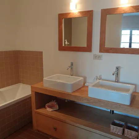 Bright Attic With Sea Breeze, Cleaning Included * Nieuwpoort