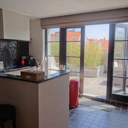 Apartman Bright Attic With Sea Breeze, Cleaning Included *