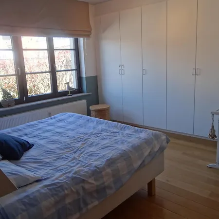 Apartman Bright Attic With Sea Breeze, Cleaning Included