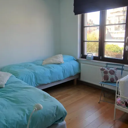 Bright Attic With Sea Breeze, Cleaning Included Apartman *